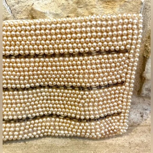 Vintage 1950s beaded faux pearl purse clutch with silver stripes and zipper - Picture 8 of 15